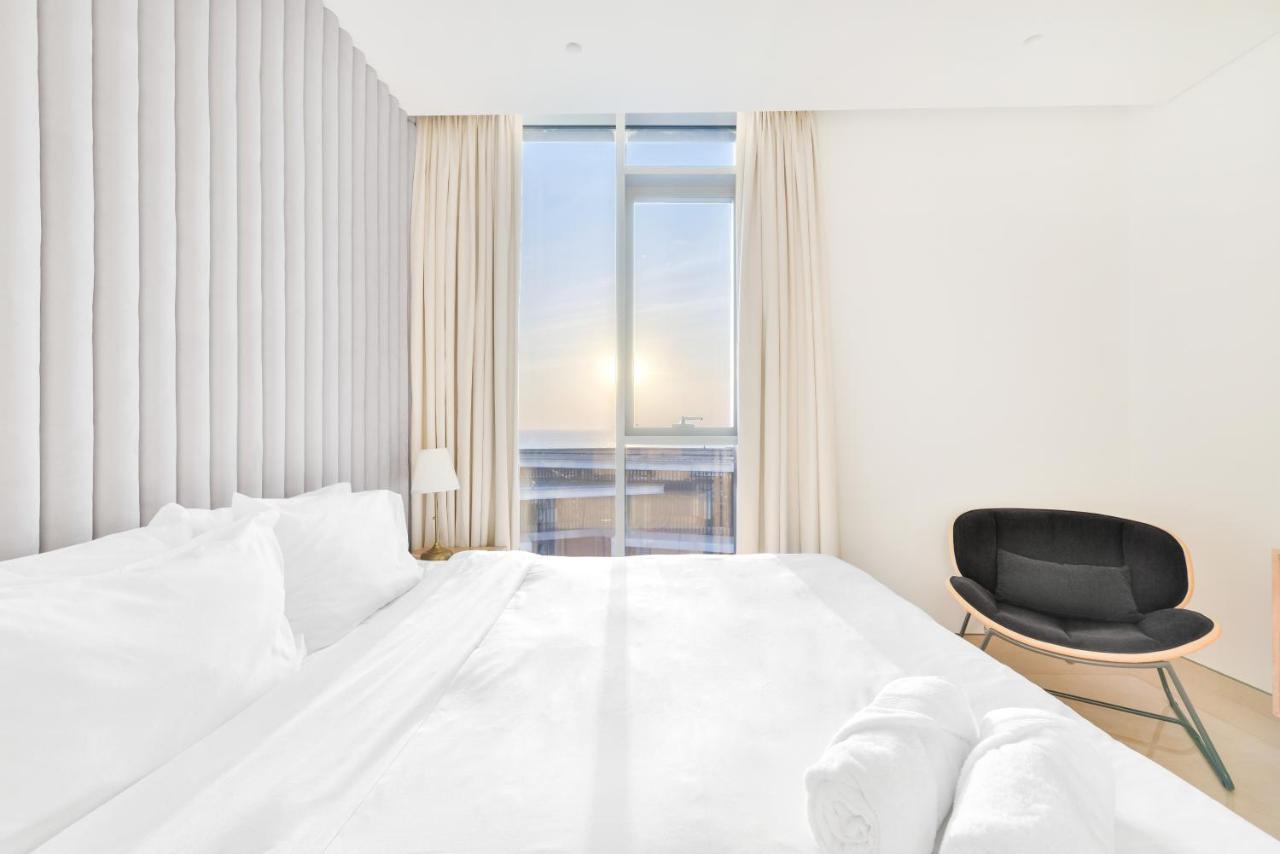Posh 2 Bedroom Oceanfront Apt In The Heart Of Bluewaters Island Dubai Esterno foto