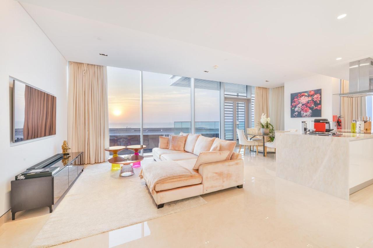 Posh 2 Bedroom Oceanfront Apt In The Heart Of Bluewaters Island Dubai Esterno foto